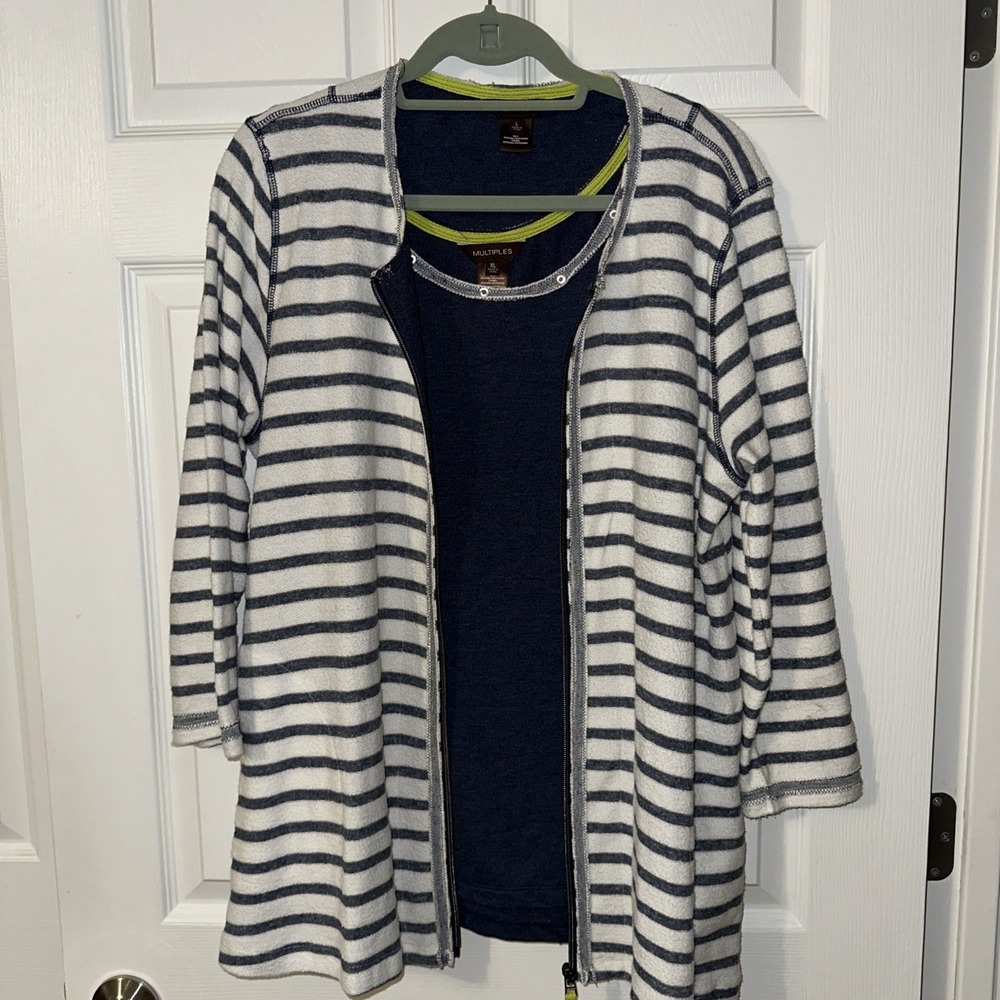 Multiples Womens Jacket And Sleeveless Blouse Top XL Jacket L Blue